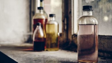 the-aesthetic-appeal-of-amber-glass-bottles